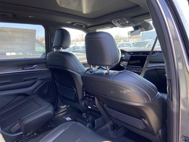 new 2025 Jeep Grand Cherokee L car, priced at $47,764