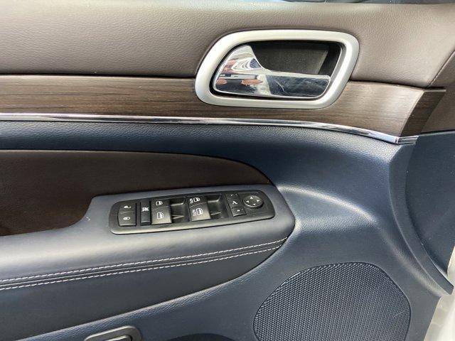 used 2015 Jeep Grand Cherokee car, priced at $14,799