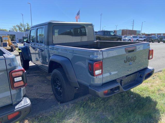 new 2025 Jeep Gladiator car, priced at $38,402