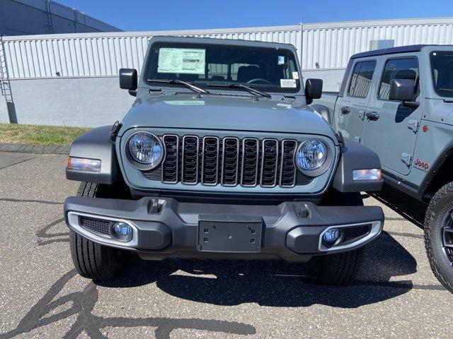 new 2025 Jeep Gladiator car, priced at $38,402