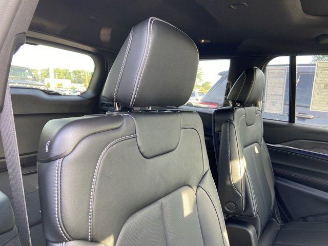 new 2025 Jeep Grand Cherokee L car, priced at $55,012