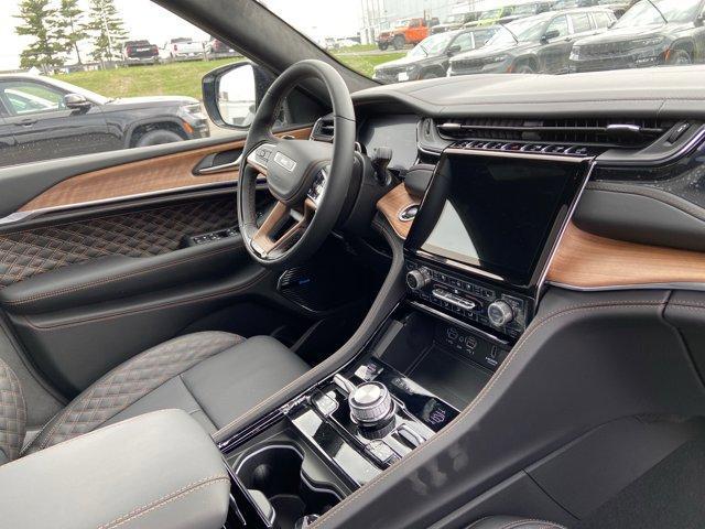 new 2025 Jeep Grand Cherokee L car, priced at $69,960
