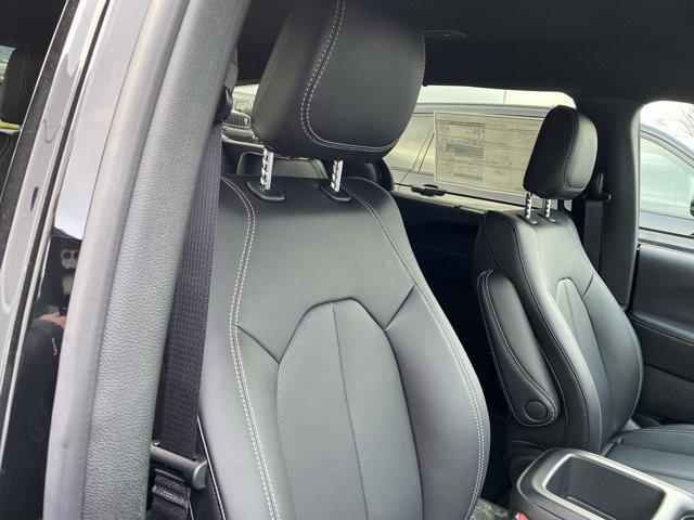 new 2026 Chrysler Pacifica car, priced at $46,906