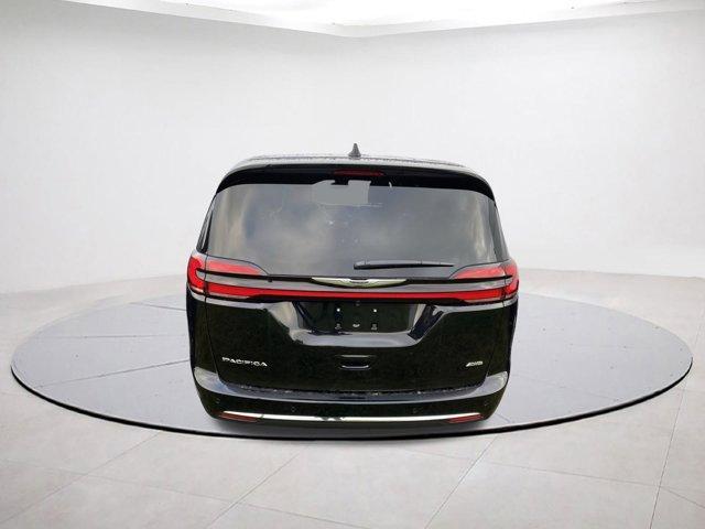 new 2026 Chrysler Pacifica car, priced at $46,906