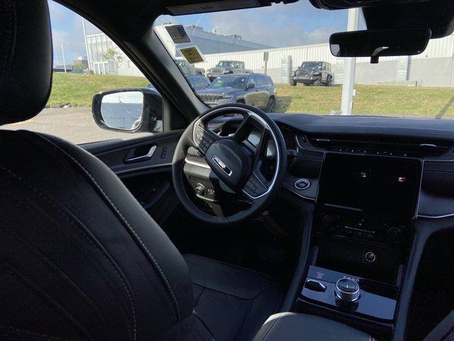 new 2025 Jeep Grand Cherokee L car, priced at $50,142