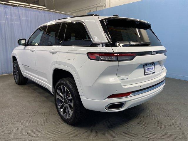 used 2024 Jeep Grand Cherokee car, priced at $48,999