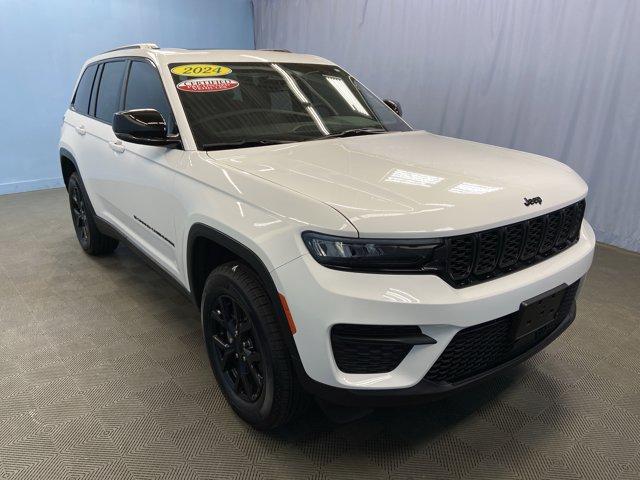 used 2024 Jeep Grand Cherokee car, priced at $40,799