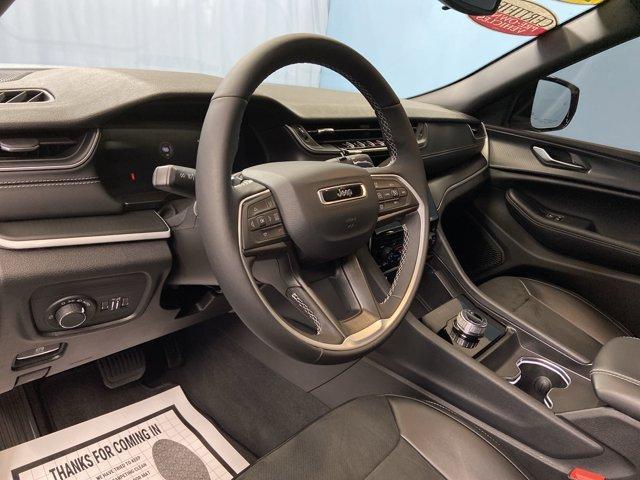 used 2024 Jeep Grand Cherokee car, priced at $40,799