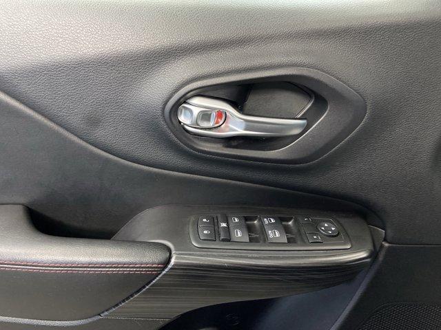 used 2014 Jeep Cherokee car, priced at $9,499