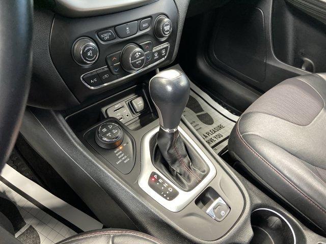 used 2014 Jeep Cherokee car, priced at $9,499