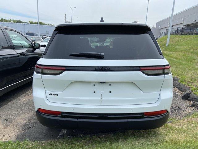 new 2025 Jeep Grand Cherokee car, priced at $41,293