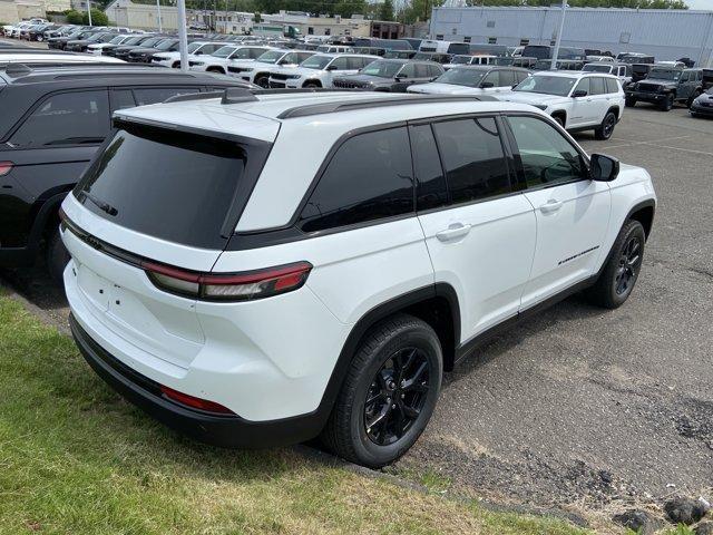 new 2025 Jeep Grand Cherokee car, priced at $41,293