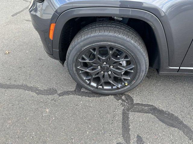 new 2025 Jeep Grand Cherokee L car, priced at $67,493