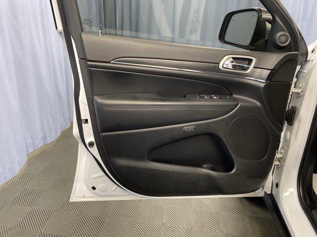 used 2022 Jeep Grand Cherokee WK car, priced at $27,299