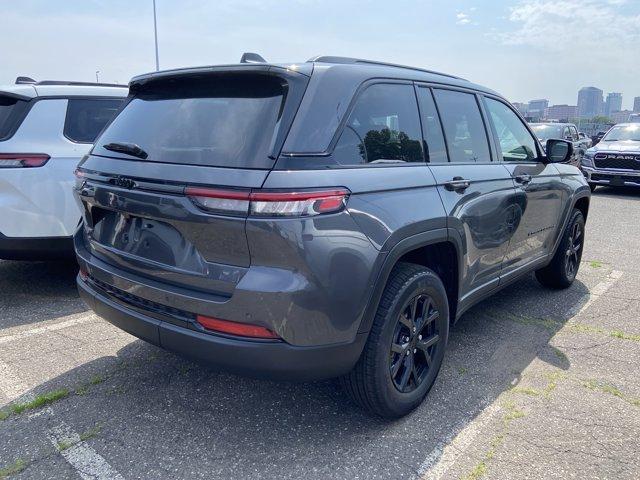 new 2025 Jeep Grand Cherokee car, priced at $41,577