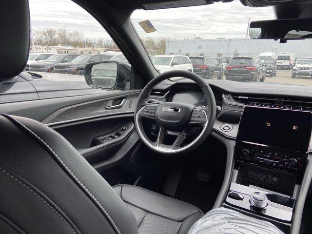new 2025 Jeep Grand Cherokee L car, priced at $51,604