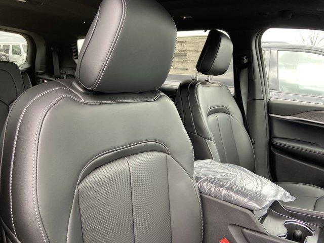 new 2025 Jeep Grand Cherokee L car, priced at $51,604