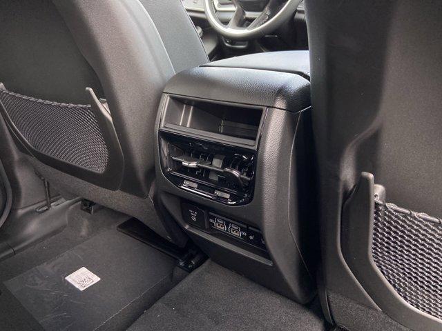 new 2025 Jeep Grand Cherokee car, priced at $47,613