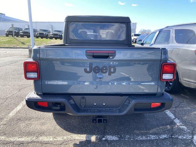 new 2025 Jeep Gladiator car, priced at $43,015