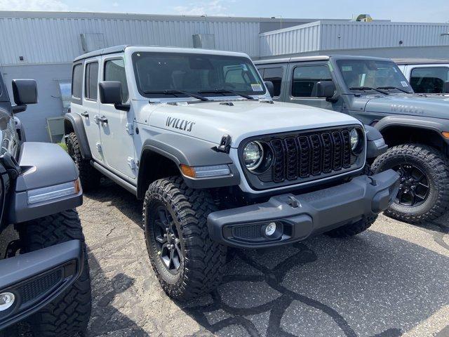 new 2025 Jeep Wrangler car, priced at $45,221