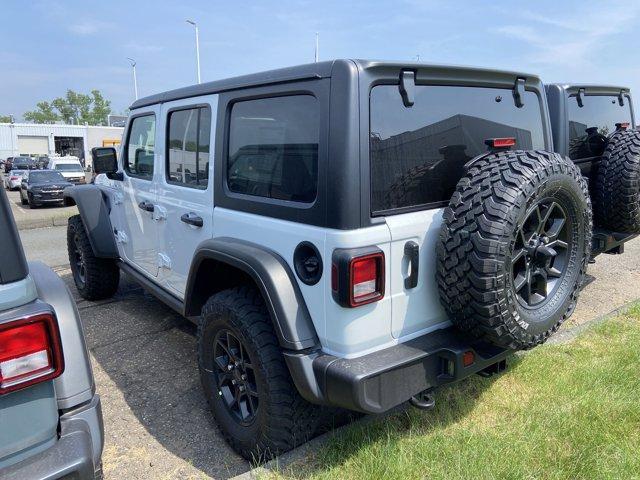new 2025 Jeep Wrangler car, priced at $45,221