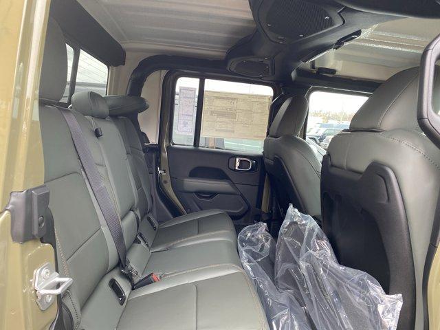 new 2026 Jeep Gladiator car, priced at $62,250