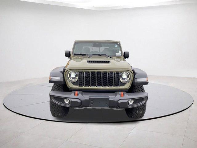 new 2026 Jeep Gladiator car, priced at $62,250