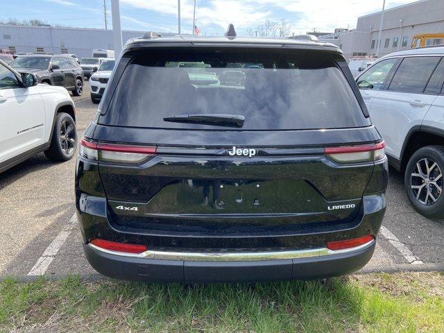 new 2025 Jeep Grand Cherokee car, priced at $40,920