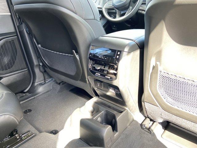 new 2025 Jeep Grand Cherokee L car, priced at $46,589