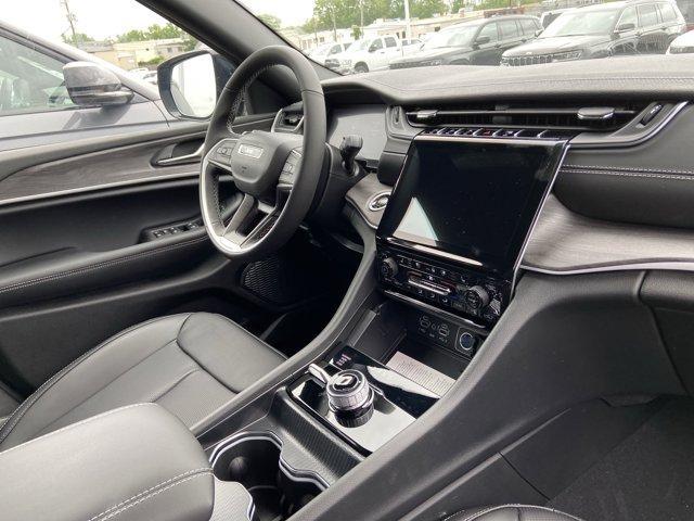 new 2025 Jeep Grand Cherokee L car, priced at $51,604