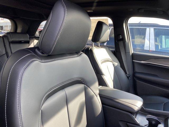 new 2025 Jeep Grand Cherokee car, priced at $49,336