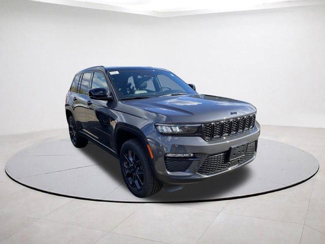 new 2025 Jeep Grand Cherokee car, priced at $49,336