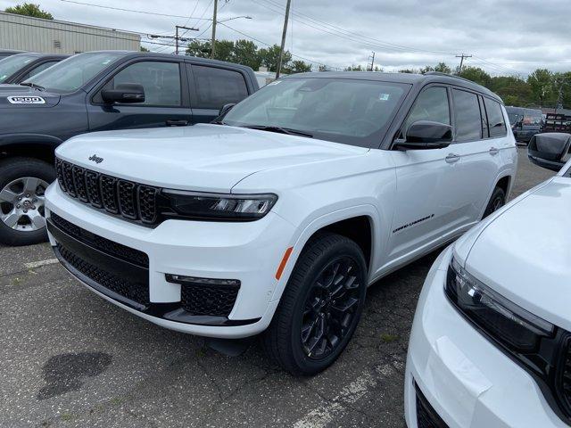 new 2025 Jeep Grand Cherokee L car, priced at $65,725