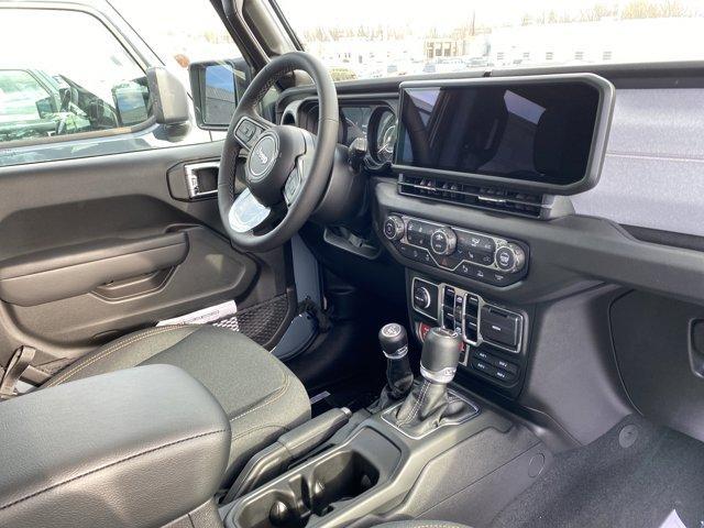 new 2026 Jeep Gladiator car, priced at $53,930