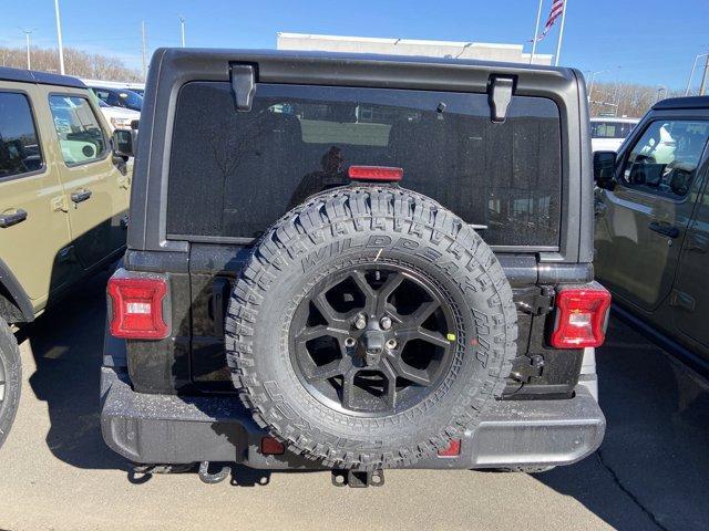 new 2025 Jeep Wrangler car, priced at $53,004