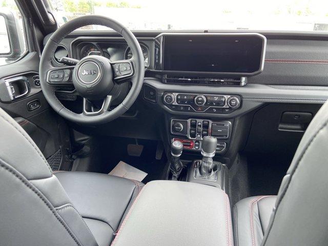 new 2025 Jeep Wrangler car, priced at $75,670