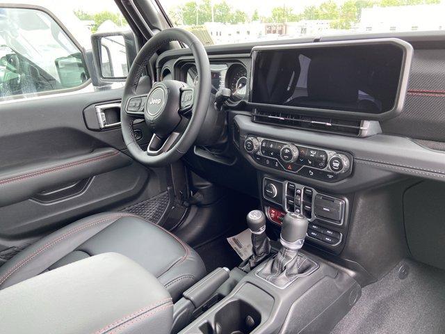 new 2025 Jeep Wrangler car, priced at $75,670