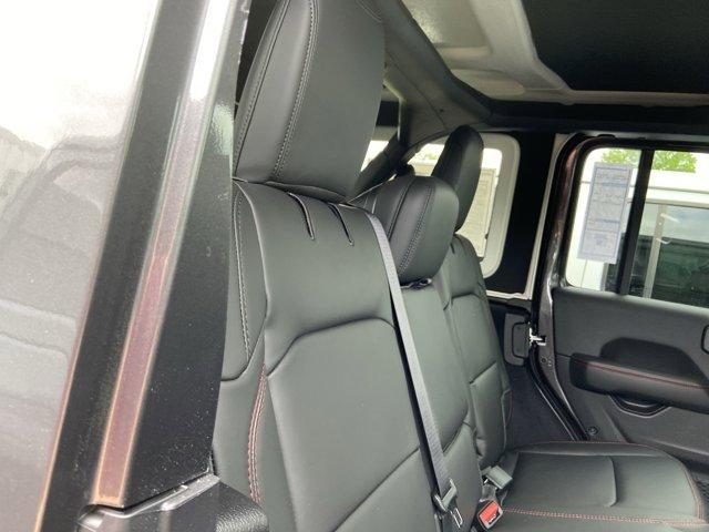 new 2025 Jeep Wrangler car, priced at $75,670