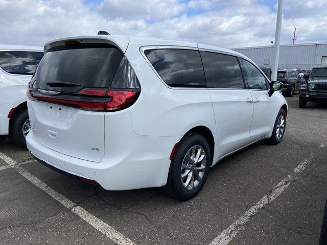 new 2025 Chrysler Pacifica car, priced at $41,993