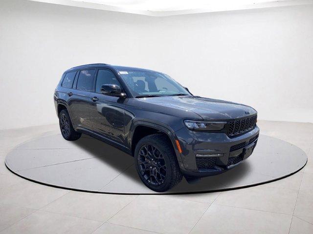 new 2025 Jeep Grand Cherokee L car, priced at $67,493