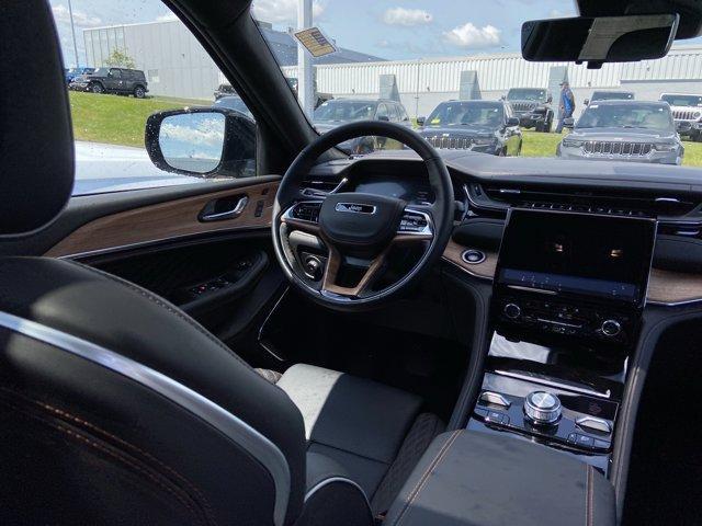 new 2025 Jeep Grand Cherokee L car, priced at $67,908