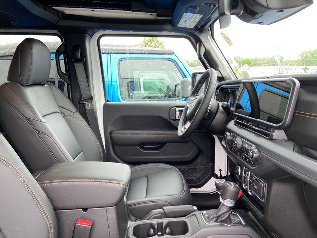 new 2025 Jeep Wrangler car, priced at $50,476