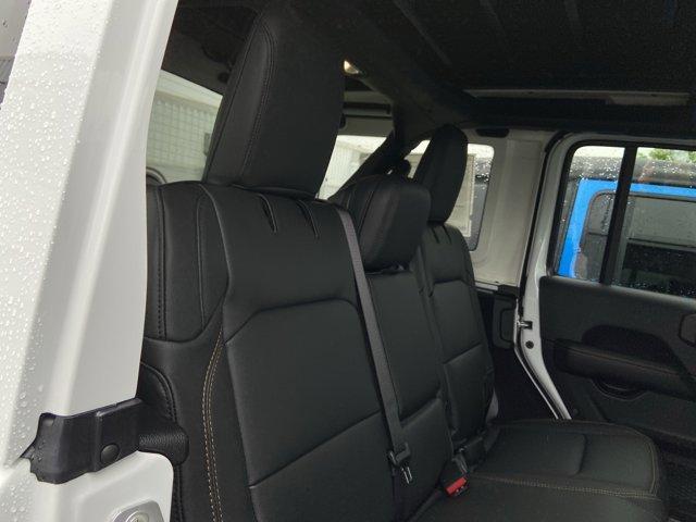 new 2025 Jeep Wrangler car, priced at $50,476