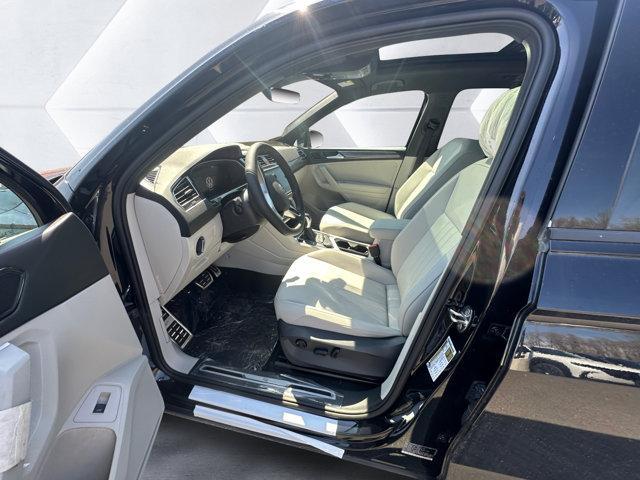 new 2024 Volkswagen Tiguan car, priced at $34,609