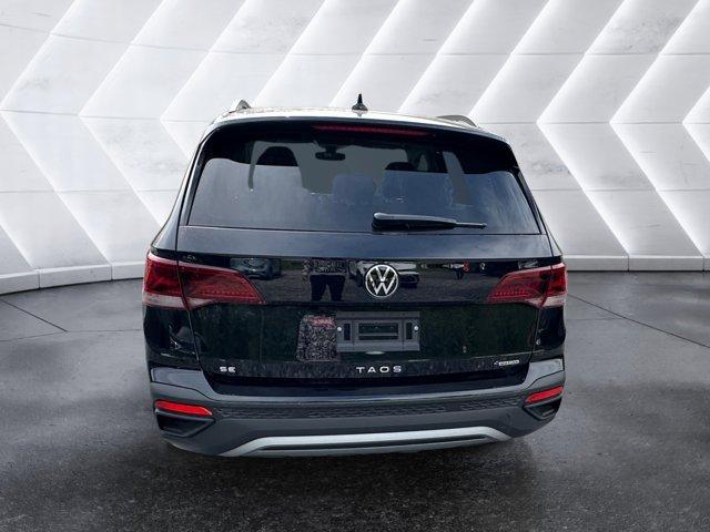 new 2024 Volkswagen Taos car, priced at $30,073