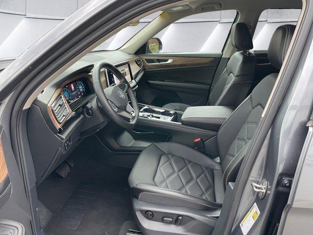 used 2025 Volkswagen Atlas car, priced at $37,482