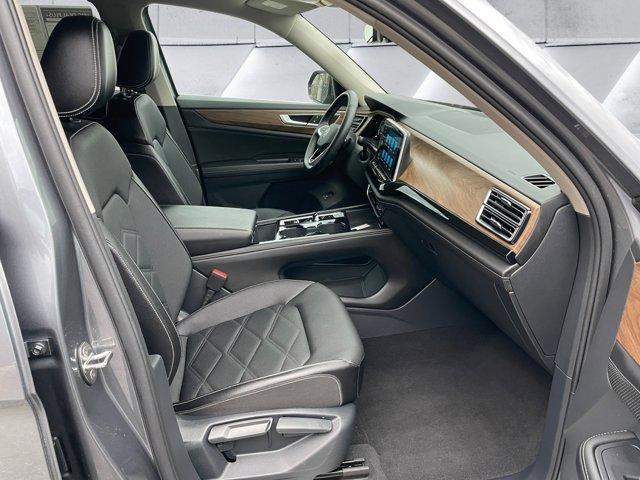 used 2025 Volkswagen Atlas car, priced at $37,482