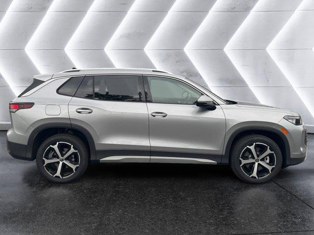 new 2025 Volkswagen Tiguan car, priced at $37,882