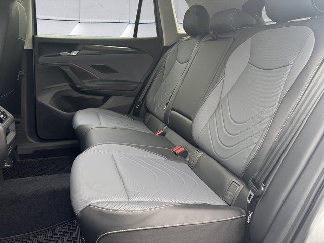 new 2025 Volkswagen Tiguan car, priced at $37,882