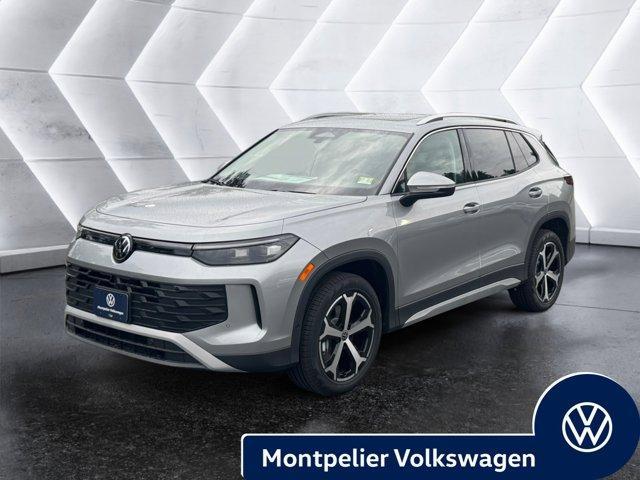 new 2025 Volkswagen Tiguan car, priced at $37,882